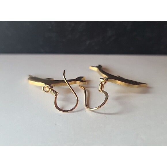 Gold Tone Dolphin Shaped Dangling Pierced Earrings Vintage Costume Jewelry - Picture 8 of 10